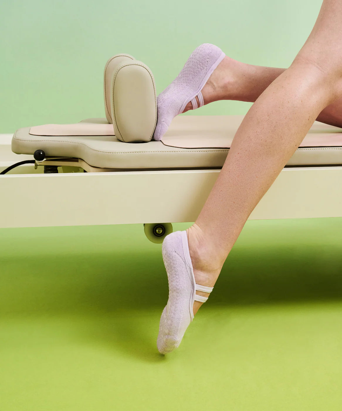 Low Rise Ballet Grip Socks lavender haze