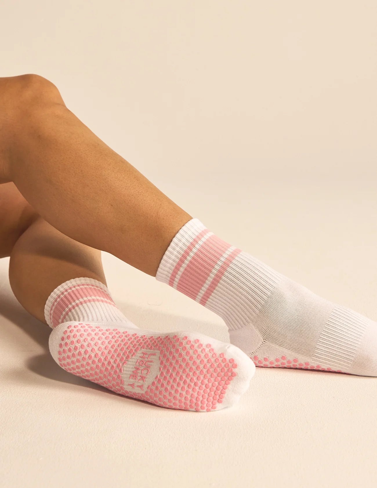 Crew Sock in zartem Rosa (Grapefruit) mit Grip