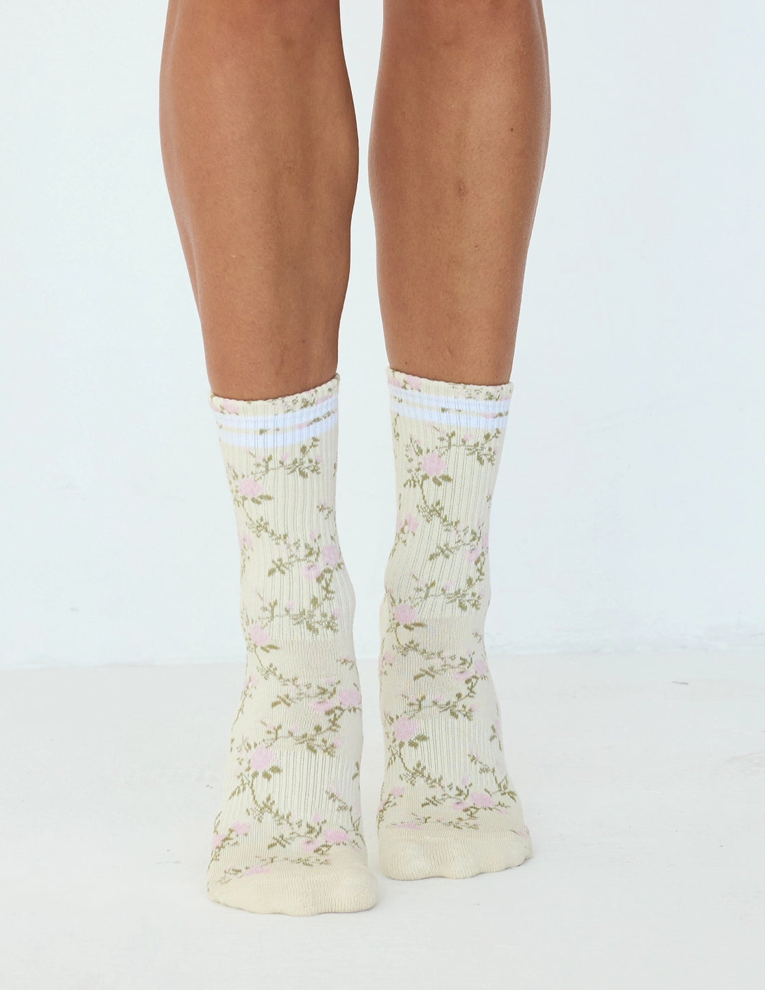 Lucky Honey Vintage Rose Grip Socks flach von oben fotografiert
