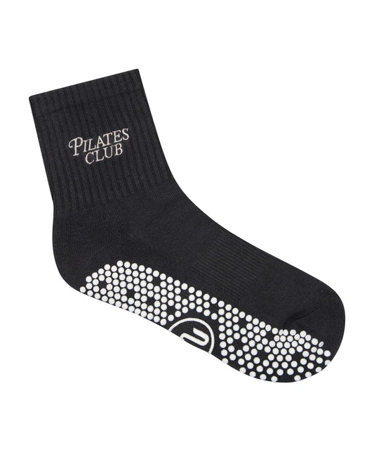 Produktbild der Move Active Pilates Club Ink Grip Sock in tiefem Blau mit weißem Logo, auf weißem Hintergrund